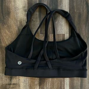 Lululemon black sports bra size 6